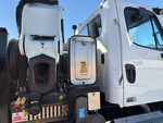 Underbody with Hydraulic Tank