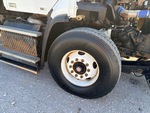 Underbody with Right Steer Tire
