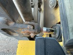 Hydraulics with Mast Tilt Cylinders