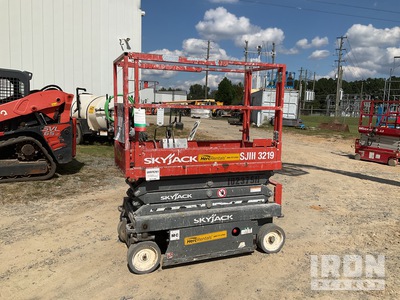2018 Skyjack SJIII-3219 Electric Scissor Lift