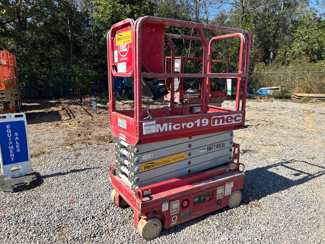 2019 MEC Micro 19 Electric Scissor Lift 2019 MEC Micro 19 Electric Scissor Lift