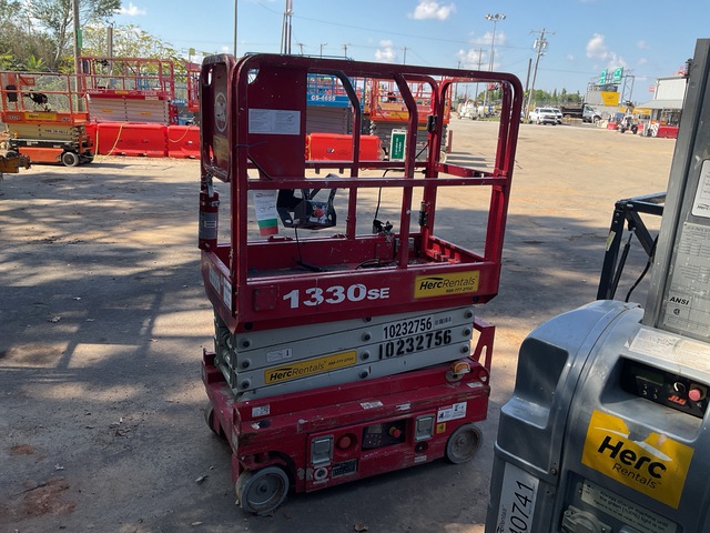 2018 MEC 1330SE Electric Scissor Lift 2018 MEC 1330SE Electric Scissor Lift