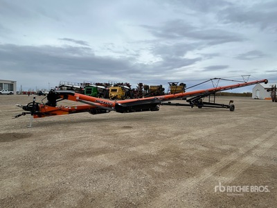 2026 AGI BCX15100SD 15 in x 100 ft Swing Grain Conveyor
