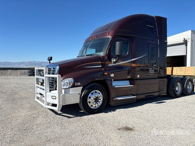 2016 Freightliner Cascadia 125 6x4 تراكتور شاحنة كابينة النوم (ثنائية المحور)