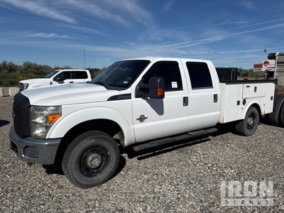2012 Ford F-250 XL 4x4 Crew Cab Utility Truck