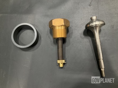 (1) Spray Assembly Valve, (2) Wearing Rings, (2) Valve Disks & Assorted Items