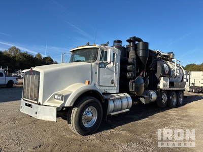 2012 Kenworth T800 Vacuum Excavator Truck