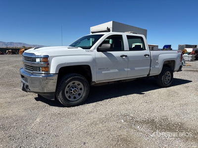 2017 GMC Sierra 2500HD 4x4 Crew Cab Pickup