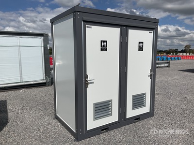 2026 Suihe NT-D 6 ft 9 in x 4 ft 3 in 2 Person Skid-Mounted Baño Portatil (Sin Usar) / Portable Toilet (Unused)