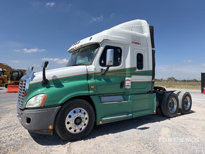 2016 Freightliner Cascadia 125 6x4 Tractocamion con Dormitorio / 3- Achs Sattelzugmaschine mit Schlafkabine