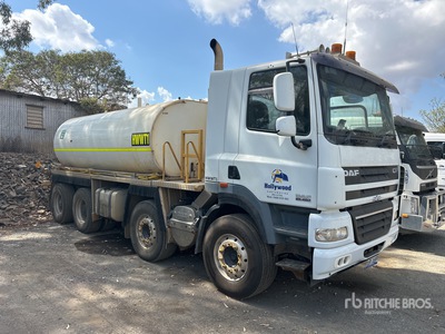 2014 DAF CF85 8x4 Twin-Steer Camion à eau