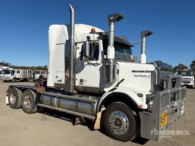 2017 Western Star 4864FXB Stratosphere 6x4 T/A Sleeper Truck Tractor