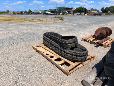 Pallet Excavator Tracks