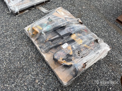 Quantity of Power Tools Varios, herramientas manuales