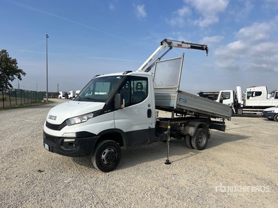 2018 Bonfiglioli 710 kg on Iveco Daily 35-120 Dump Truck with Crane