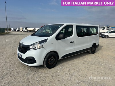 Renault Trafic 9 Furgone passeggeri