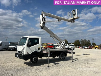 2020 Multitel HX200 20 m on Nissan Cabstar 35.13 Piattaforma Autocarrata