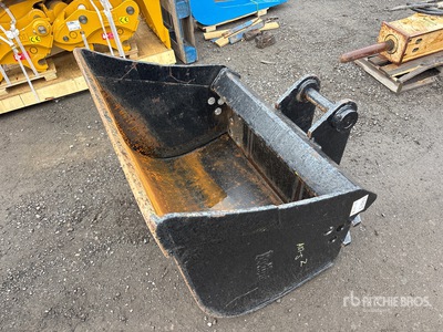 Bodine 48 in Cleanup Excavator Bucket