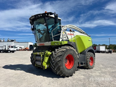 Claas 970 4WD 32 in Trincia