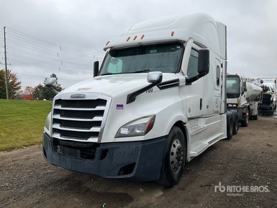 2022 Freightliner Cascadia 126 6x4 T/A Sleeper Truck Tractor