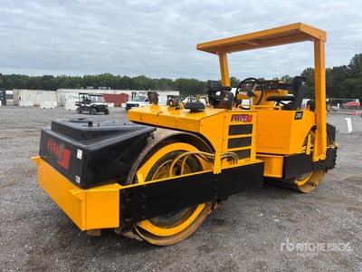 2000 Hypac C766C Double Drum Roller