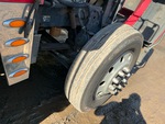 4 Underbody - Truck with Right Steer Tire