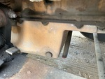 4 Engine with Oil Leaks