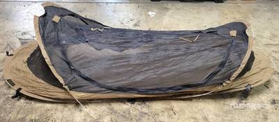 (57) Catoma Pop-up Bed Net Tents, Coyote Brown