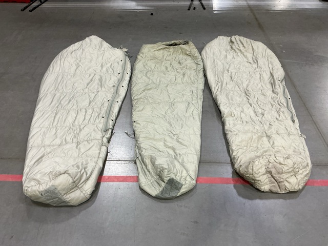 (39) Sleeping Bags (39) Sleeping Bags
