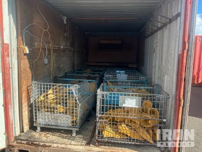 Quantity of (4) CAT Wear parts for excavators and dozers (Unused) - Fits Cat