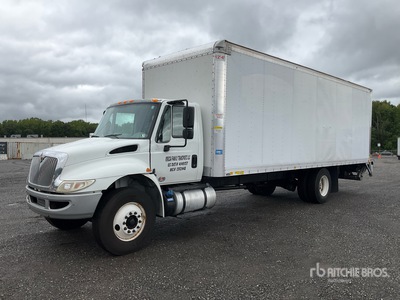 2018 International 4300 4x2 Kastenwägen