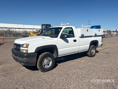 2006 Chevrolet Silverado 2500HD 4x2 Pickup