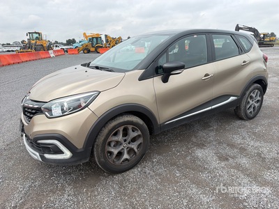 2022 Renault Captur Camioneta / SUV