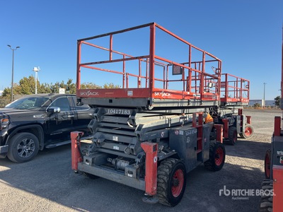 Skyjack SJ8841 RT 4x4 Dual Fuel Scissor Lift
