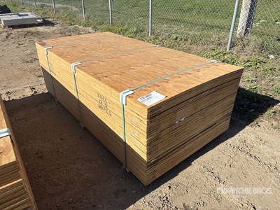 Quantity of (60) 1/2" 4x8 CSP/DFP No Stamp Plywood (Unused)