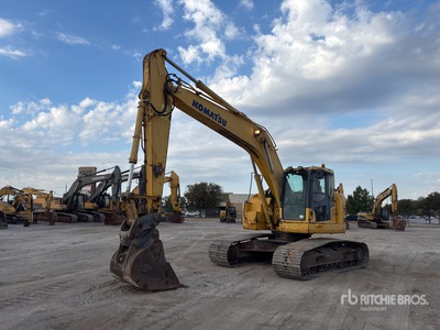 2013 Komatsu PC228USLC8 Escavatore cingolato
