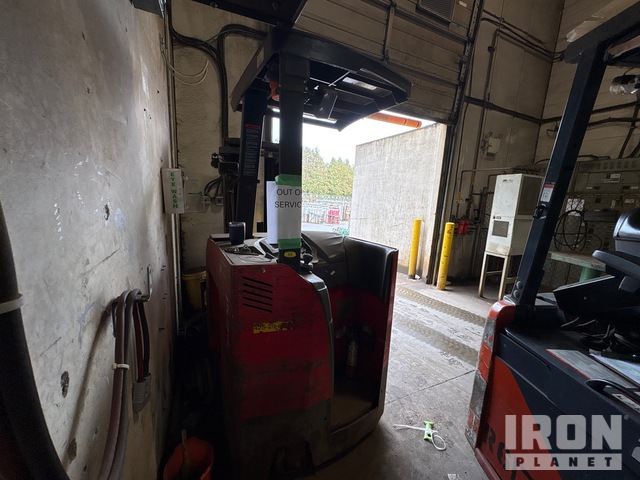 2020 Raymond 425-C50TT 5000 lb Electric Forklift (Inoperable)