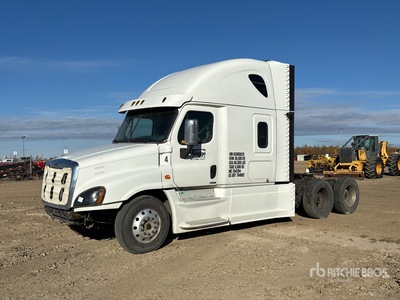 2016 Freightliner Cascadia 6x4 6x4 Cabina con cuccetta per trattore stradale (Inoperable)