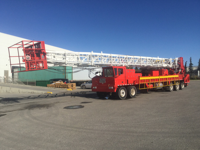 2014 SJ Petro SXJ250Z Work Over Rig