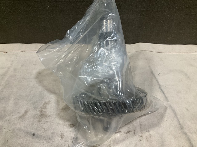 Howco Distributing T173857 Spur Gearshaft