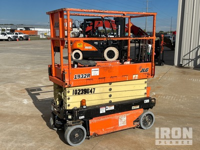 2017 JLG 1932R Electric Scissor Lift