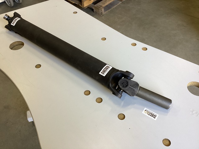 Dana 12342619 Propeller Shaft w/Universal Joint