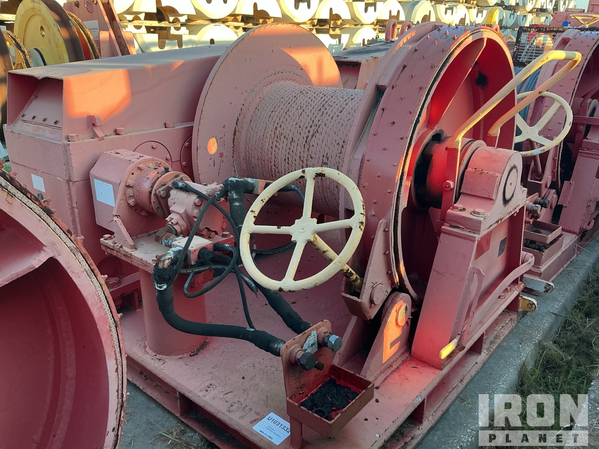 HBL-Sd37 SD-37 92 in 96000 lb エクイップメントウィンチ - Fits HBL SD-37