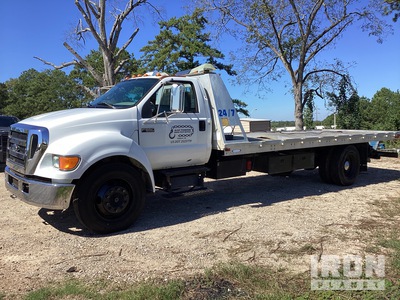 2005 Ford F-650 XL 4x2 Rollback Truck