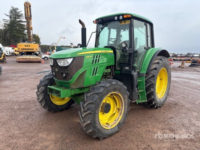 2017 John Deere 6120M 4WD Tractor Agrícola (Inoperable)