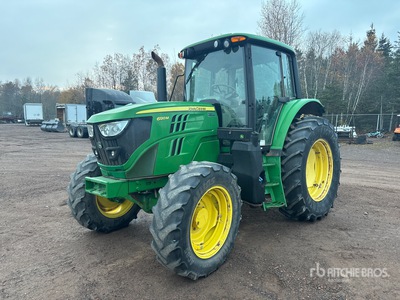 2017 John Deere 6120M 4WD-tractor (Inoperable)