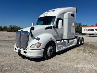 2022 Kenworth T680 6x4 T/A Sleeper Truck Tractor