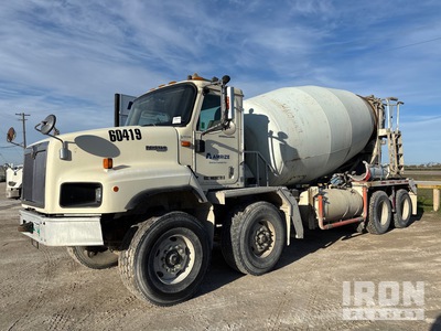 2007 International Paystar 5000 8x4 شاحنة خلاط