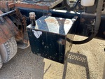 Underbody with Hydraulic Tank
