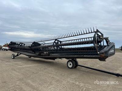 2012 MacDon FD70 45 ft Flex Draper Tête de moissonneuse-batteuse